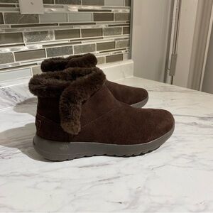 Skechers boots on the go‎ joy bundle up boots suede fox fur lined